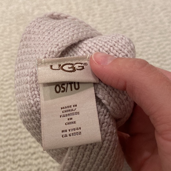 Ugg Knot Headband - Picture 3 of 3